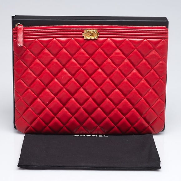 CHANEL Handbags - Chanel Red O-Case